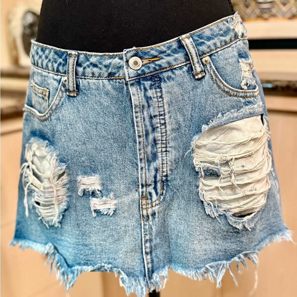 Signature Eight Distressed Denim Skirt - Light Blue